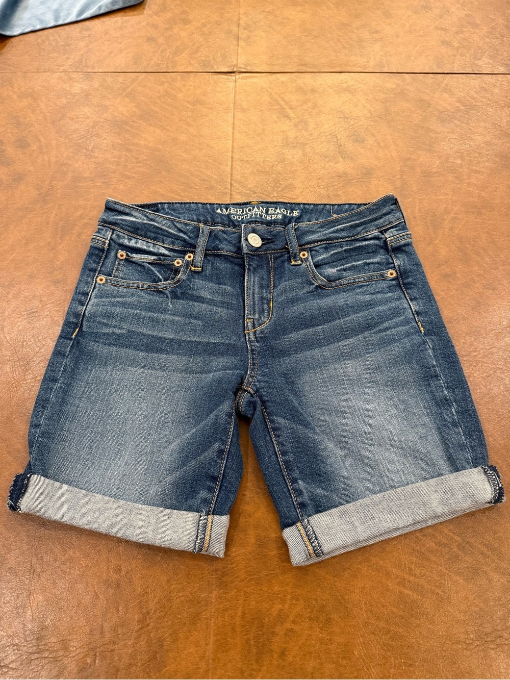 American Eagle Outfitters Blue Denim Jean Shorts with Stretch Size 6